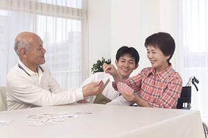 伊賀周辺でインプラントをお考えなら大門歯科医院へ